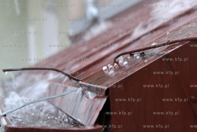 Gwaltowna burza z gradem przeszla nad Rumia.
24.05.2014
Fot....