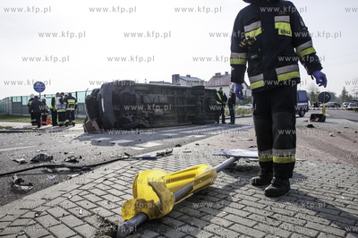 Pelplin. Kierowca busa, którym podróżowało 20 osób...