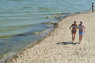 Sopot. Plaza. Zakaz kapieli w wodach Zatoki Gdanskiej...