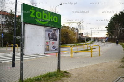 Gdynia Dąbrowa, sklep Żabka na ul. Rdestowej.16.01.2020...