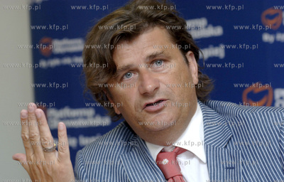 Gdansk. Konferencja prasowa Przewodniczacego sejmowej...