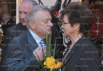 Promocja ksiazki Danuta Walesa marzenia i tajemnice....