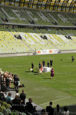 Slub na stadionie PGE Arena w Gdansku. Inga Szwarc...