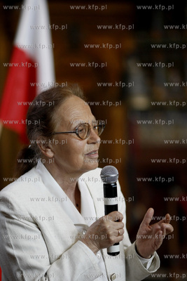 Gdansk. Dwor Artusa . Spotkanie Trojmiejskiego Spolecznego...