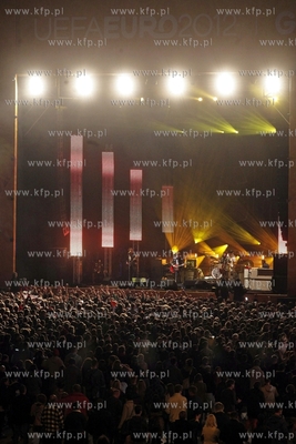 Gdansk. Plac Zebran Ludowych. Strefa Kibica. Koncert...