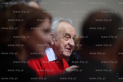 Ratusz Staromiejski w Gdansku. Wodowanie albumu Tu...