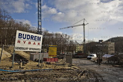 Uroczystość wmurowania kamienia węgielnego, pod
budowę...