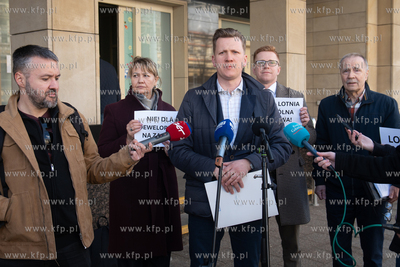 Konferencja prasowa mieszkańców Zaspy oraz radnych...