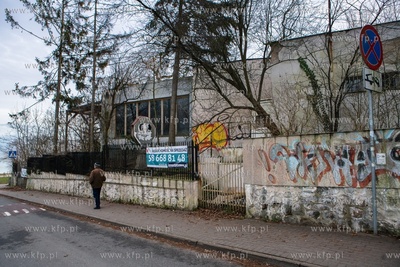 Teren przy ul. Orłowskiej 13-15 w Gdyni,  na ktorym...