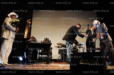 Gdansk. Nadbaltyckie Centrum Kultury, Skiboby - czyli...