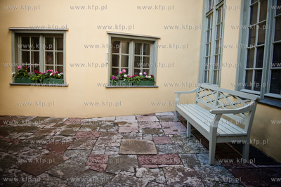 Odnowiony dziedziniec wewnetrzny Muzeum Domu Uphagena...