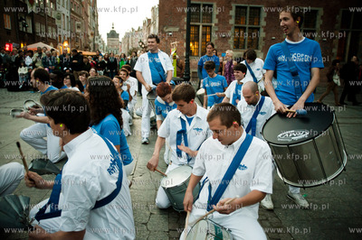 Gdansk. Dlugi Targ. Sama Street Shows oraz Flash Mob...
