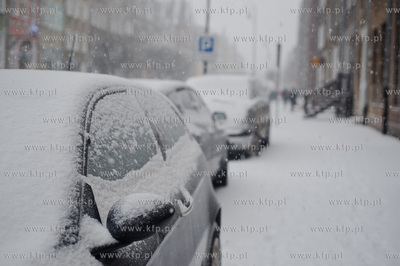 Gdansk. Zima i obfite opady sniegu wrocily do miasta.
08.01.2012
fot....