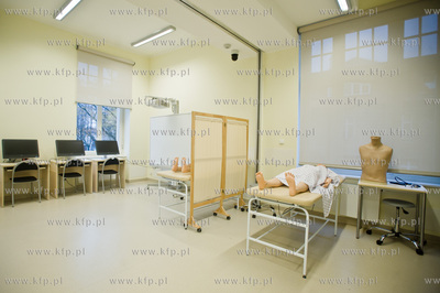 Gdanski Uniwersytet Medyczny. Budynek nr 1. Uroczyste...