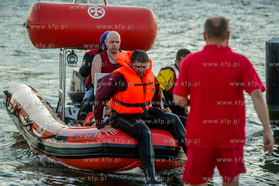 POrt w Kuznicy. Zakonczona powodzeniem akcja poszukiwawcza...