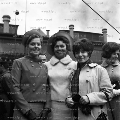 Chrzest trzech paragrafowcow zbudowanych w Stoczni...