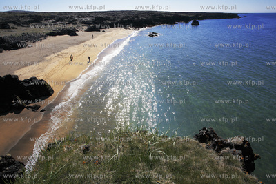 Islandia krajobraz wyspy, zatoka w Skarbsvik czerwic...