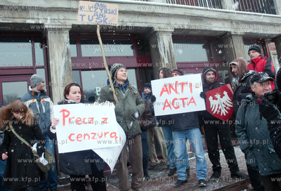 Protest przeciwko ratyfikowaniu umowy ACTA w Gdansku....