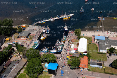 Morska Pielgrzymka Rybakow w Pucku na odpust Sw Piotra...