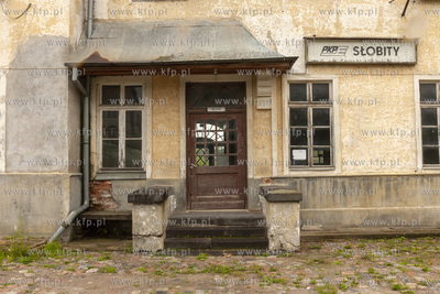 Dawna nieczynna stacja kolejowa w Słobitach na Warmii....