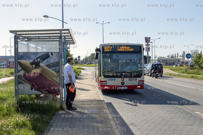 Inaguracja wakacyjnej linii autobusowej 607 obsługiwanej...