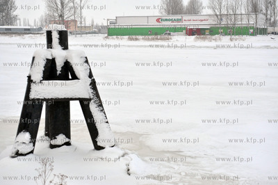 Widok na Martwa Wisle w okolicy Przerobki w Gdansku....