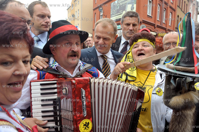 XIII Swiatowy Zjazd Kaszubow w Leborku. Gosciem Zjazdu...