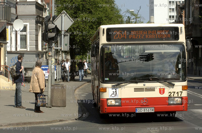Gdabsk Wrzeszcz. Ul. Do Studzienki. Autobus ZKM marki...