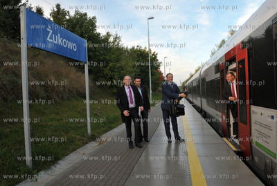 Przystanek Zukowo nazywany przez mieszkancow Centralnym....
