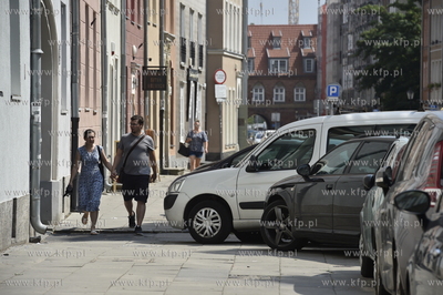 Gdańsk. Zaparkowane na ul. Ogarnej w Gdańsku. .08.2018...