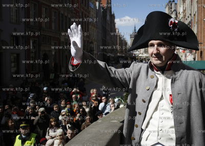 Gdansk.Ul. Dluga inscenizacja wjazdu Napoleona i jego...