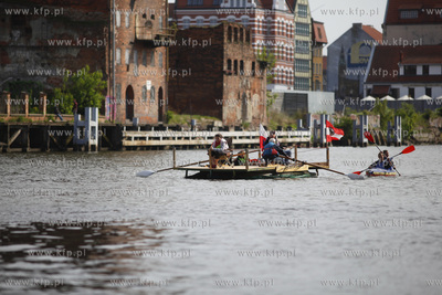Gdansk. Oficjalne rozpoczecie sezonu zeglarskiego....