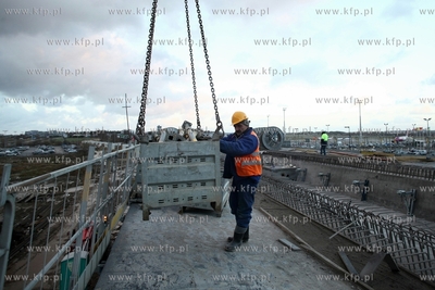 Budowa odcinka Pomorskiej Koleii Metropolitalnej przy...