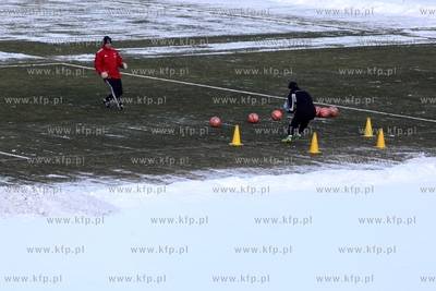 Stadion pilkarski przy ul.Traugutta w Gdansku.
21.01.2014
fot....