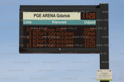 Elektroniczny rozkład jazdy na przystanku w gdańsku...