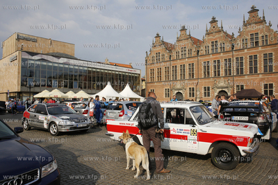 Gdańsk. Targ Węglowy. Start honorowy do XII Rajdu...