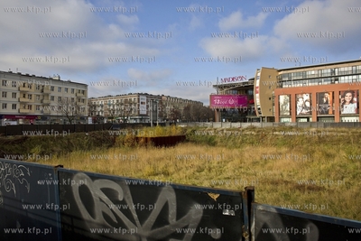 Ruszają prace na budowie na skrzyżwaniu ulic Rajskiej...
