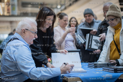 Centrum Handlowe Manhattan. Premiera albumu "Fot. Zbigniew...