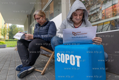 Sopot, Brodwino.Tradycyjny sopocki piknik w trakcie...