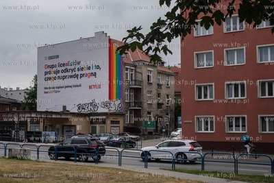 Gdańsk, ul. Grunwaldzka. Netflix wspiera osoby LGBT...