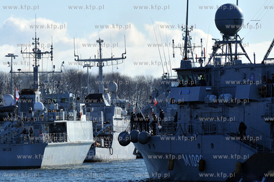 Okrety Stalego Zespolu Obrony Przeciwminowej NATO (SNMCMG-1)...