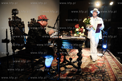 Gdansk. Nadbaltyckie Centrum Kultury, Skiboby - czyli...