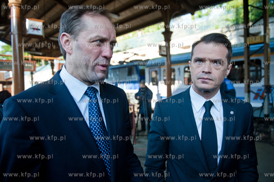 Gdansk. Peron Dworca Glownego PKP. Briefing  prasowy...