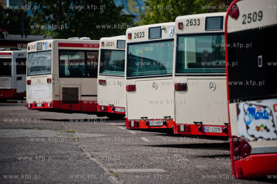 Gdansk. Baza autobusowa ZKM przy ul. Hallera.
30.08.2012
fot....