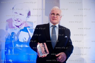 Muzeum Miasta w Gdyni. Uroczystosc wreczenia nagrod...