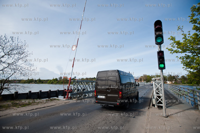 Gdansk. Sobieszewo. Odremontowany most pontonowy.
06.05.2014
fot....