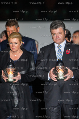 Gdansk. Plac Solidarnosci. Obchody 70. rocznicy zakonczenia...