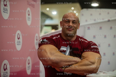 Gdańsk. Centrum Handlowe Alfa Centrum. Walentynkowe...