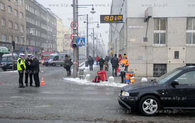 Gdynia. Wypadek, na ul. Swietojanskiej, na wysokosci...