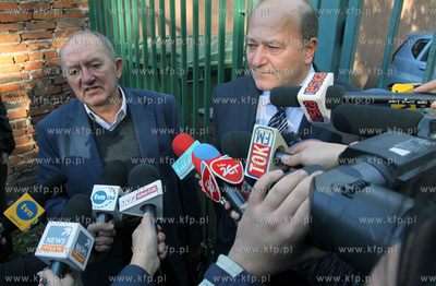 Sopot. Wlodzimierz Olewnik z mecenasem Bogdanem Borkowskim...